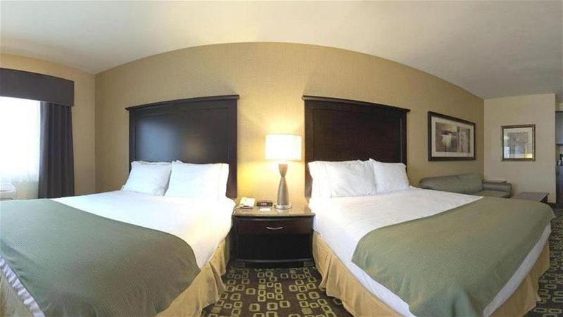 Holiday Inn Express Hotel & Suites Woodland Hills By Ihg Los Angeles Exterior foto